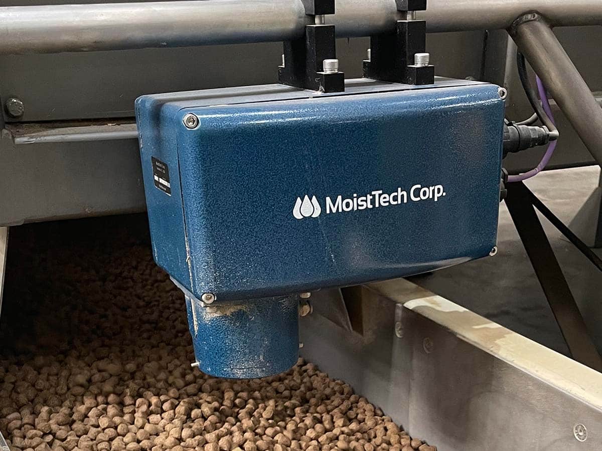 MoistTech sensor over dog food