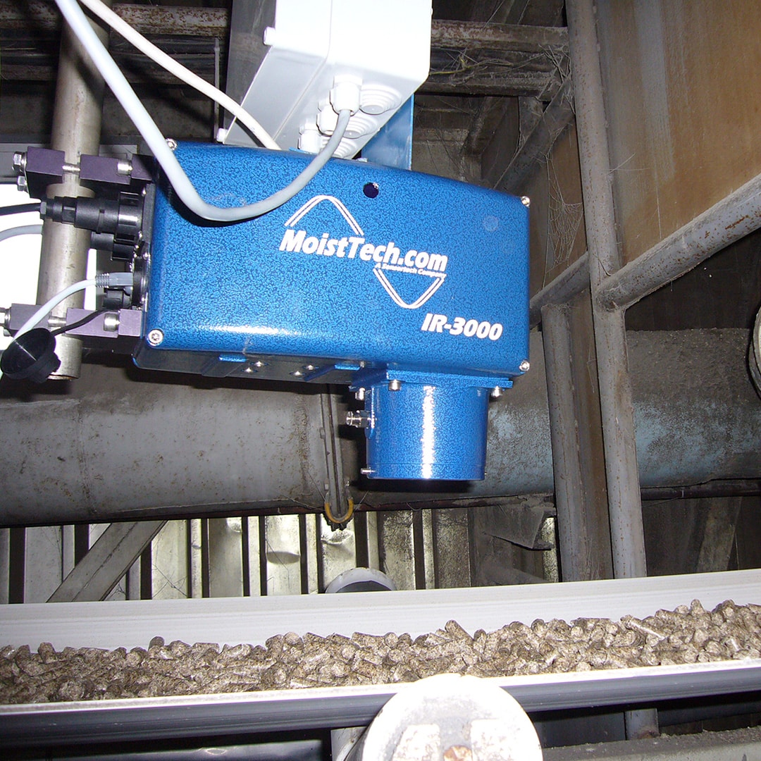 #MoistTech sensor above wood chips